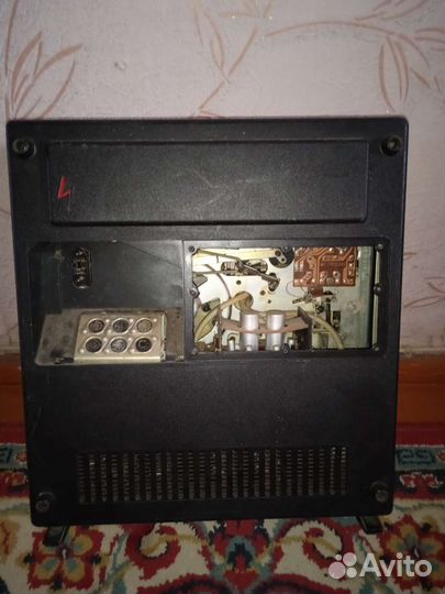 Катушечный магнитофон