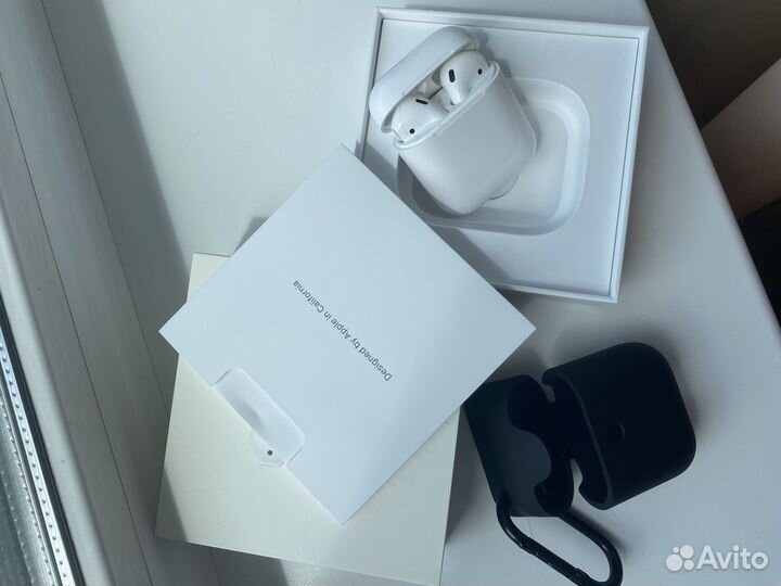 Наушники airpods