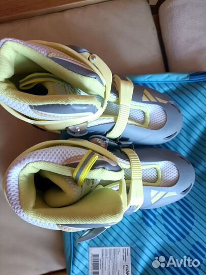 Роликовые коньки женские 39 -42 размер