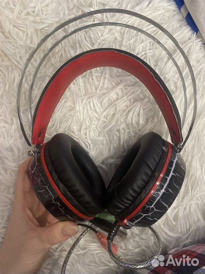 Игровые наушники