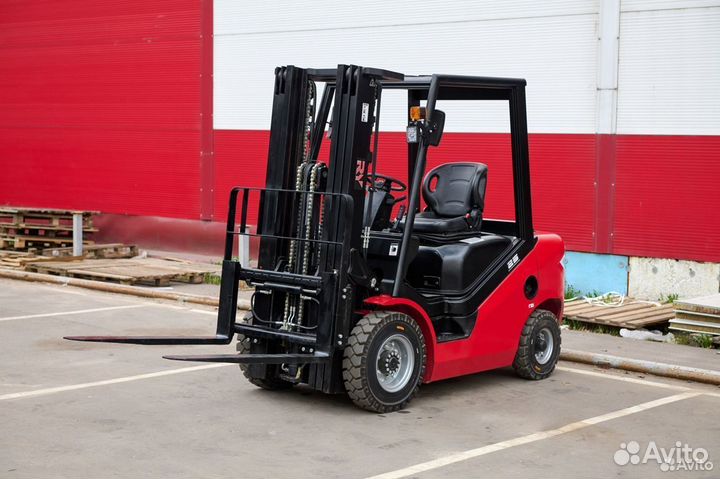 Вилочный погрузчик Royal Forklift C25, 2024