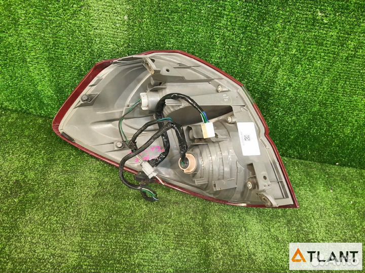 Фонарь задний правый subaru legacy