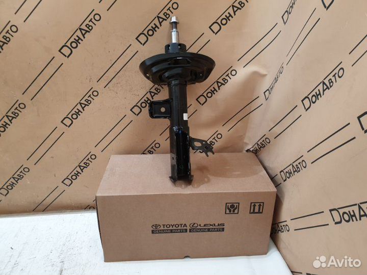 Амортизатор передний правый Toyota Camry V70