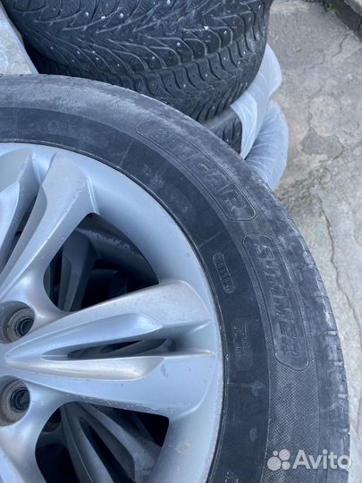 Yokohama Ice Guard Stud IG55 215/60 R17