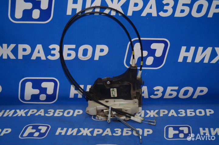 Замок двери задний левый Mitsubishi Pajero Sport 2