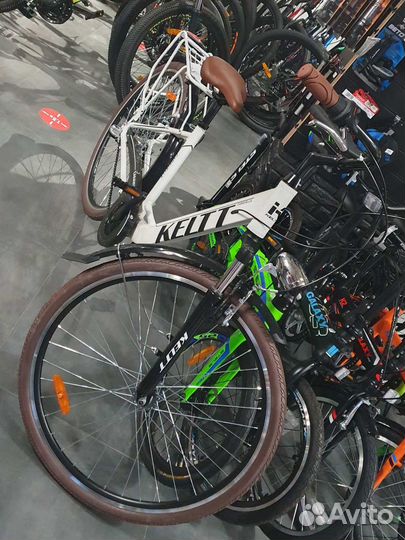 Велосипед дамский женский 28 keltt caravelle white