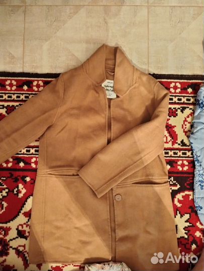 Пальто демисезонное