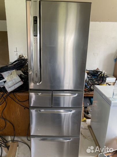 Холодильник бу toshiba