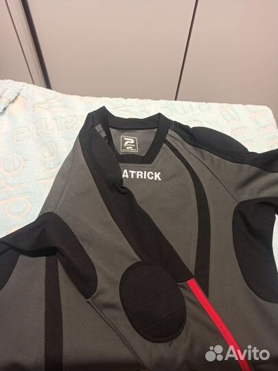 Вратарская футбольная форма