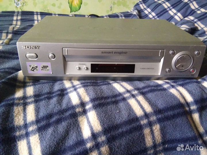 Видеомагнитофон sony