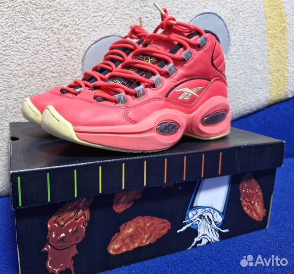 Hot Ones x Reebok Question