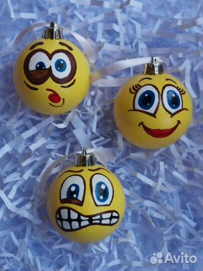 Елочные игрушки Смайлики