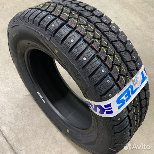 Viatti Brina Nordico V-522 215/60 R16 95T