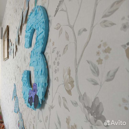 Цифра 3 на день рождения