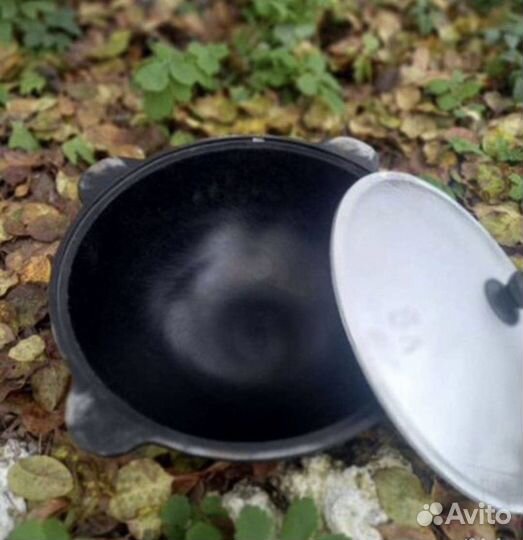 Казан чyгунный 8л