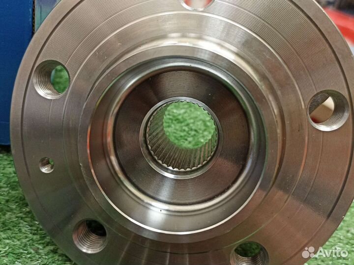 Ступица передняя Volvo XC90 I (2002-2014г) 36 зуб