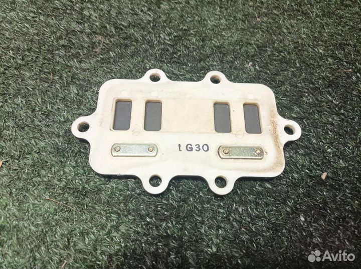 Клапан впускной Водная техника Suzuki 5