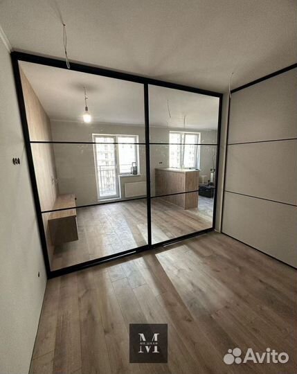 Шкаф купе современный