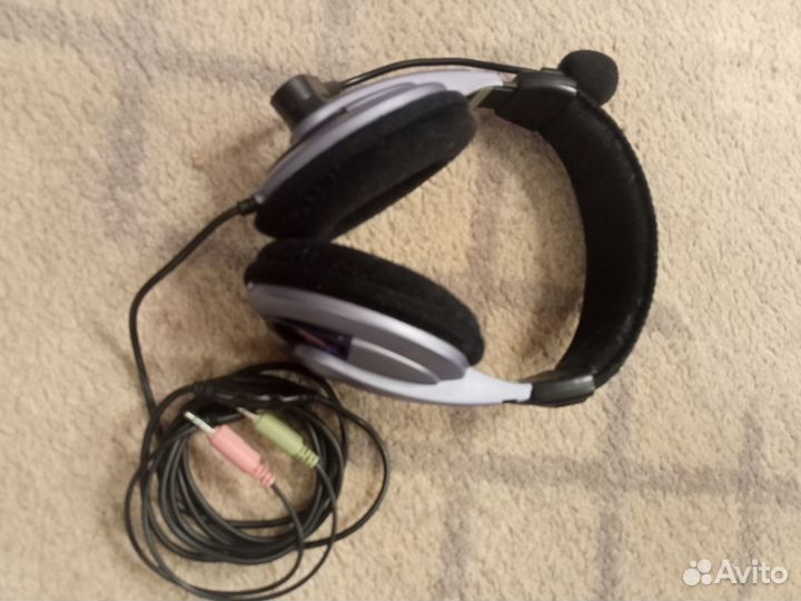 Наушники