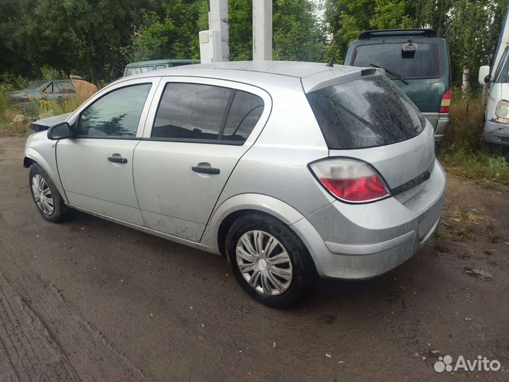 Opel Astra 1.4 AMT, 2007, битый, 230 000 км