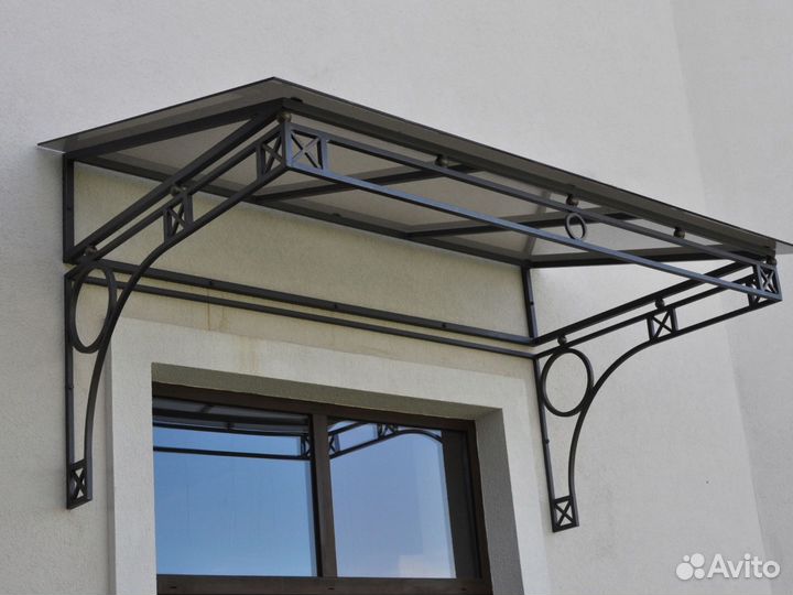 Козырек над входом 1.4м
