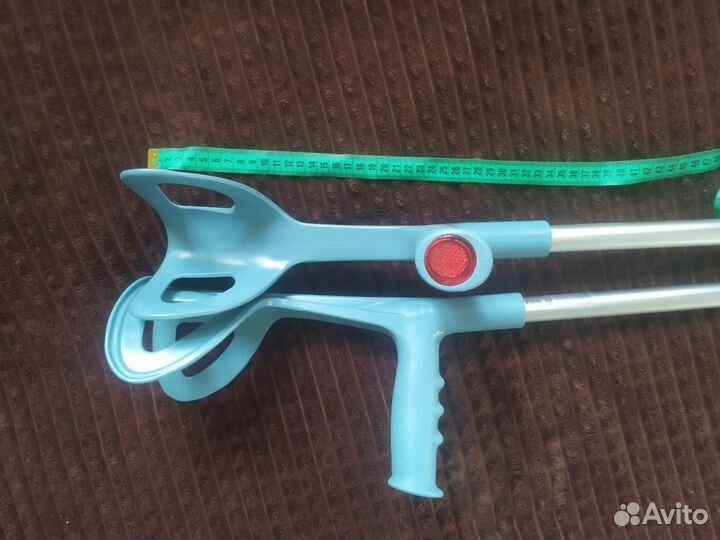 Костыли-канадаки