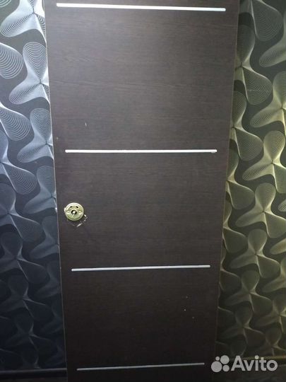 Дверь межкомнатная с наличниками и коробкой