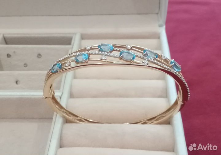 Золотой браслет с топазами и фианитами
