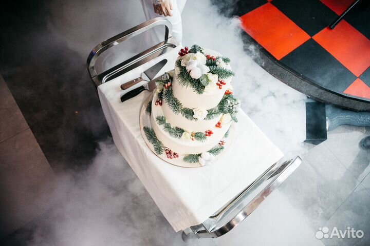 Тяжёлый стелящийся дым на свадьбу