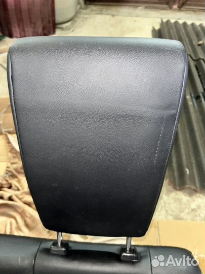 Третий ряд сидений mitsubishi pajero 4