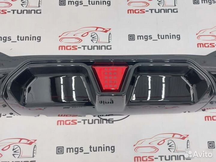 Диффузор G30 M5 CS LED стоп+ насадки Akrapovic blk