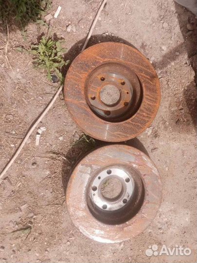 Диск тормозной передний Chevrolet Captiva C100