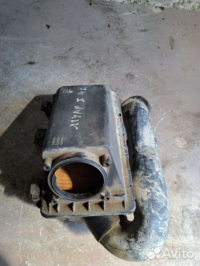 Корпус воздушного фильтра на Ягуар s-type