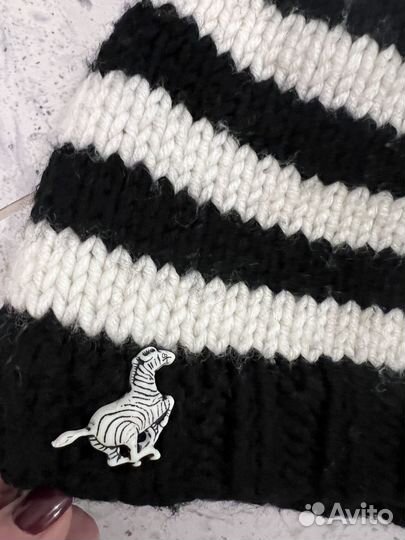 Шапка дизайнерская Зебра