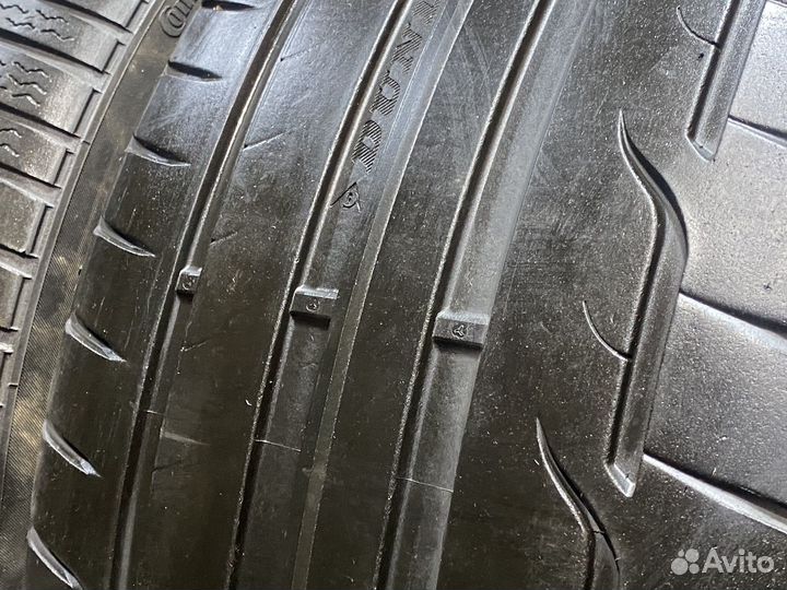 Dunlop SP Sport Maxx RT 255/30 R20
