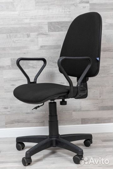 Кресло офисное