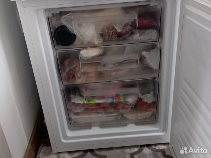 Холодильник бу leran