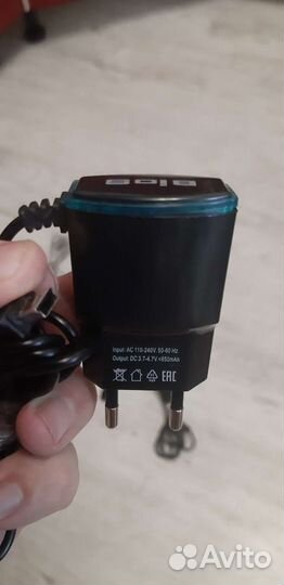 Зарядное устройство на телефон