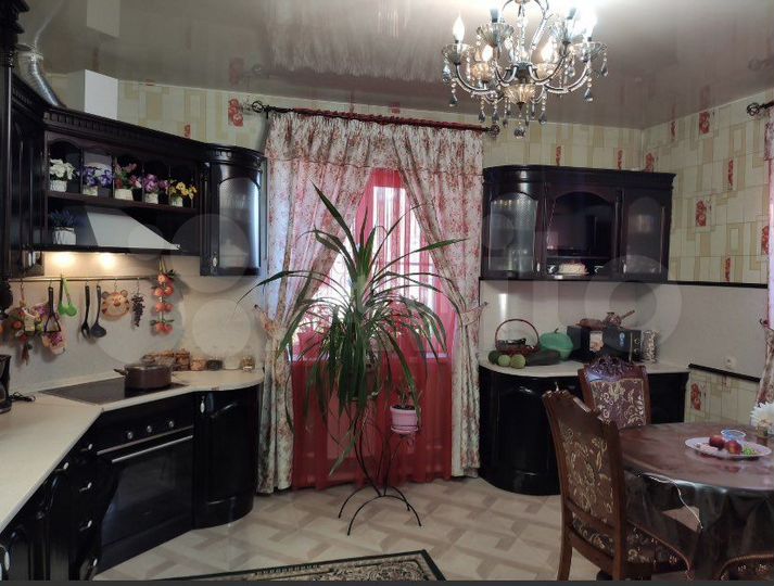 Дом 81 м² на участке 6,5 сот.