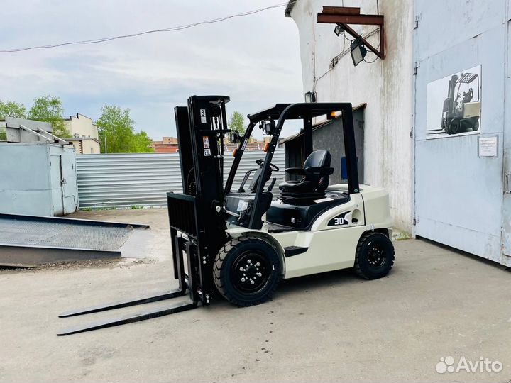 Вилочный погрузчик TFN CPCD30-XRW10, 2022