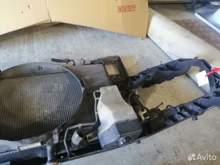 Передняя панель в сборе