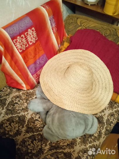 Шляпа соломенная