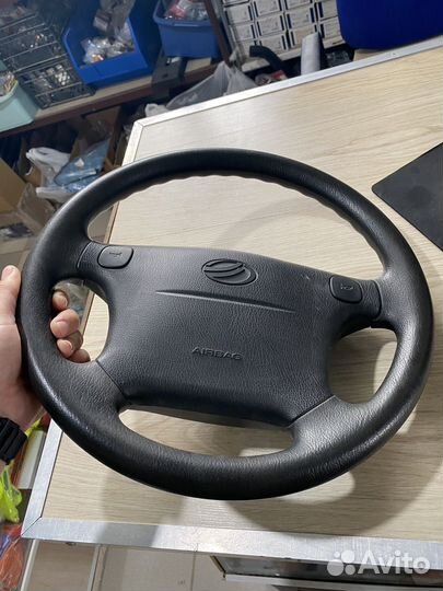 Руль для автомобиля