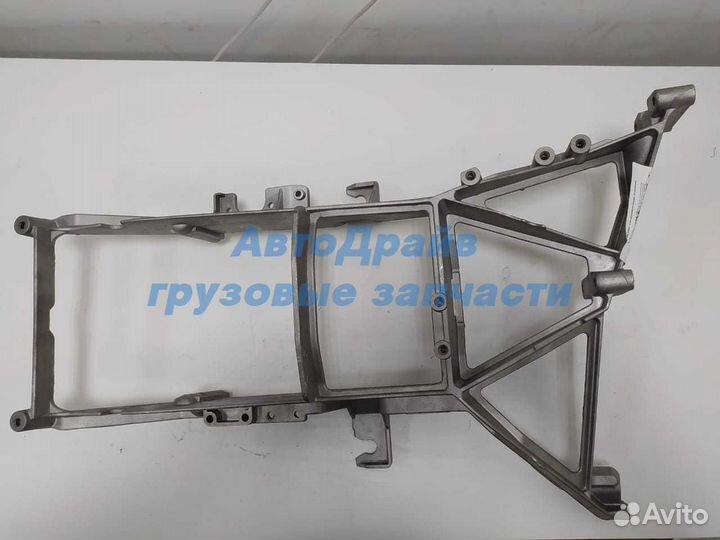 Кронштейн фары Даф Daf 95 105