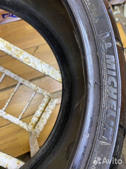 240/40/18 michelin scorcaer 11 (e41-1м)