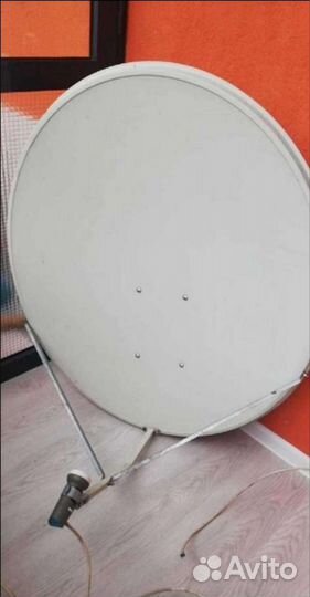 Антенна спутниковая