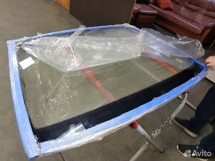 Лобовое стекло Опель Вектра