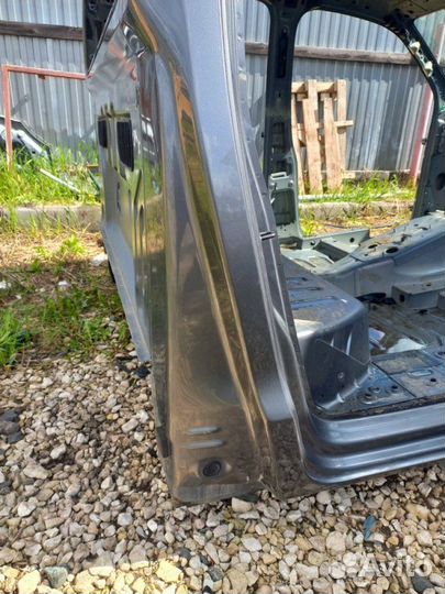 Порог правый Volkswagen Amarok CDC 2010