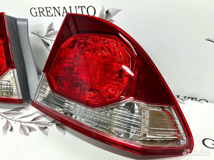 Комплект Фонарь Новые Honda Civic 4D 2009-2012