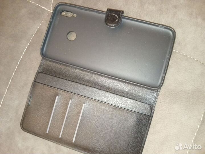 Чехлы на телефон Honor 8x max